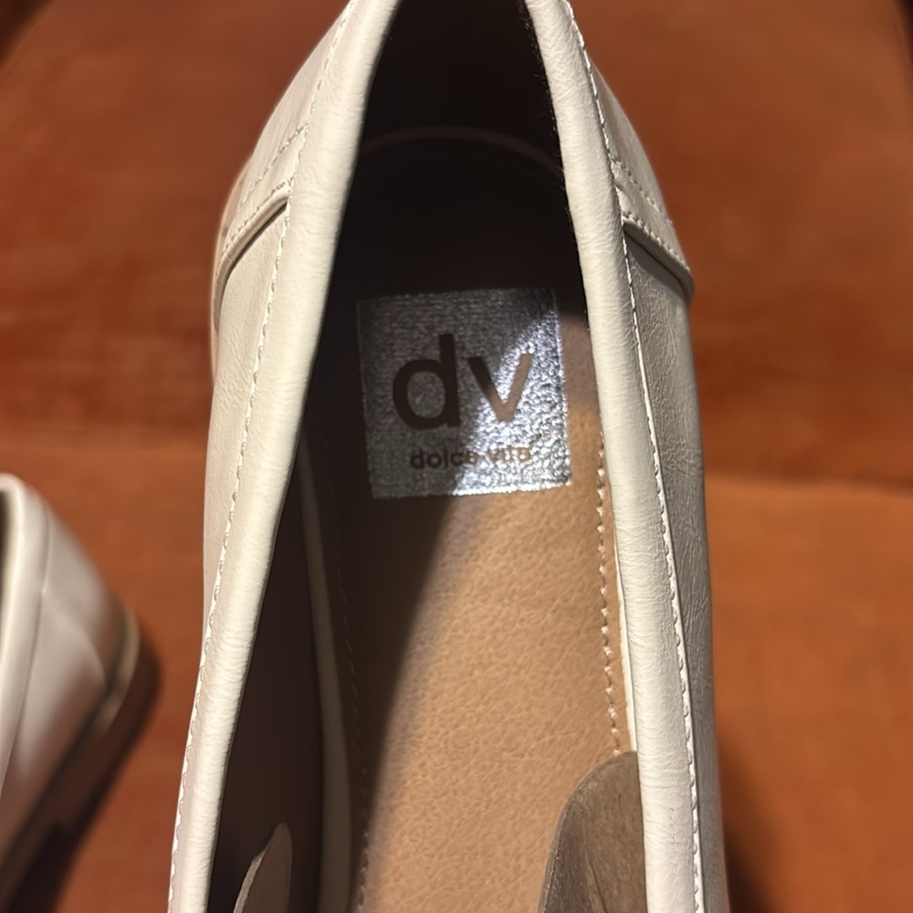 Dolce Vita flats 8.5 new - Picture 4 of 5